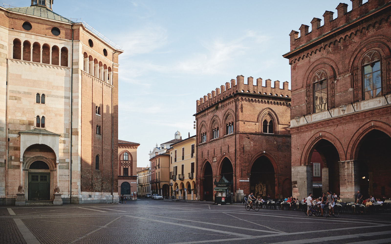 STUDIO IN CREMONA duomo